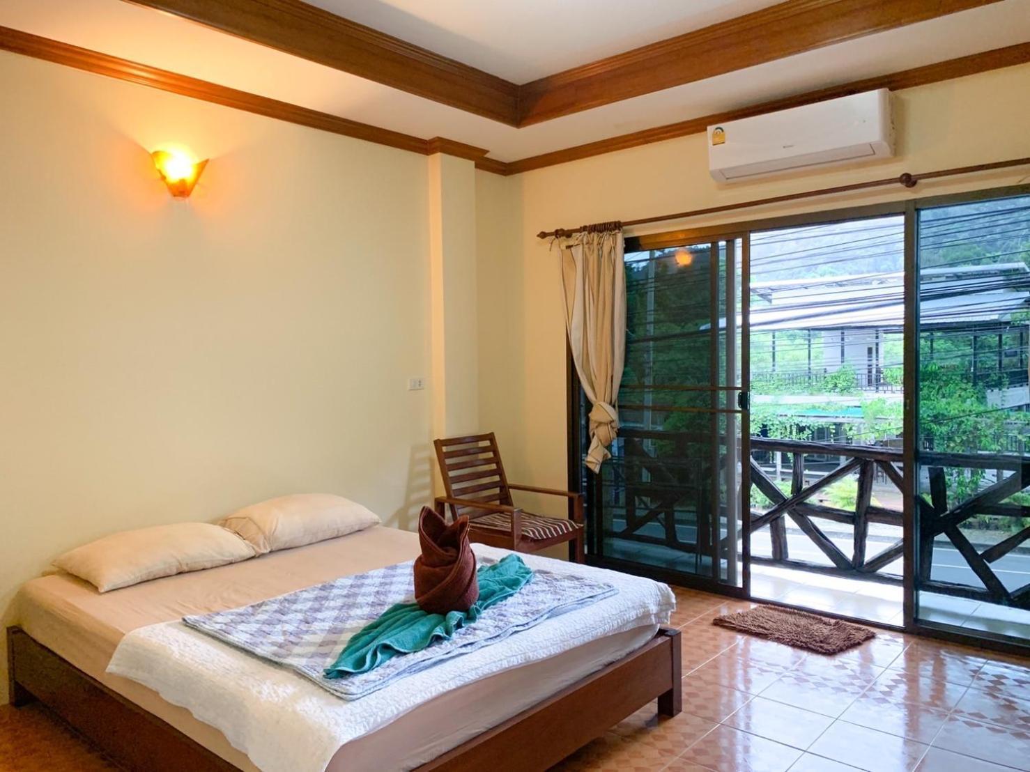 Koh Chang Hut Hotel Exterior foto